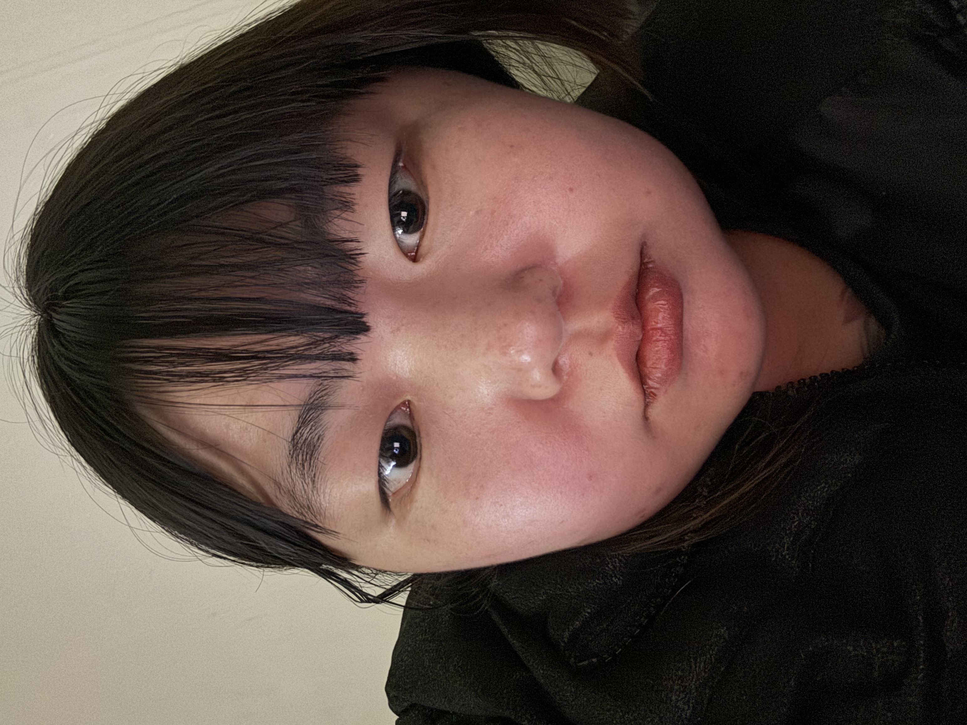 손정하 님의 리얼모델 신청입니다. 접수일 2024-03-17 17:48:11 