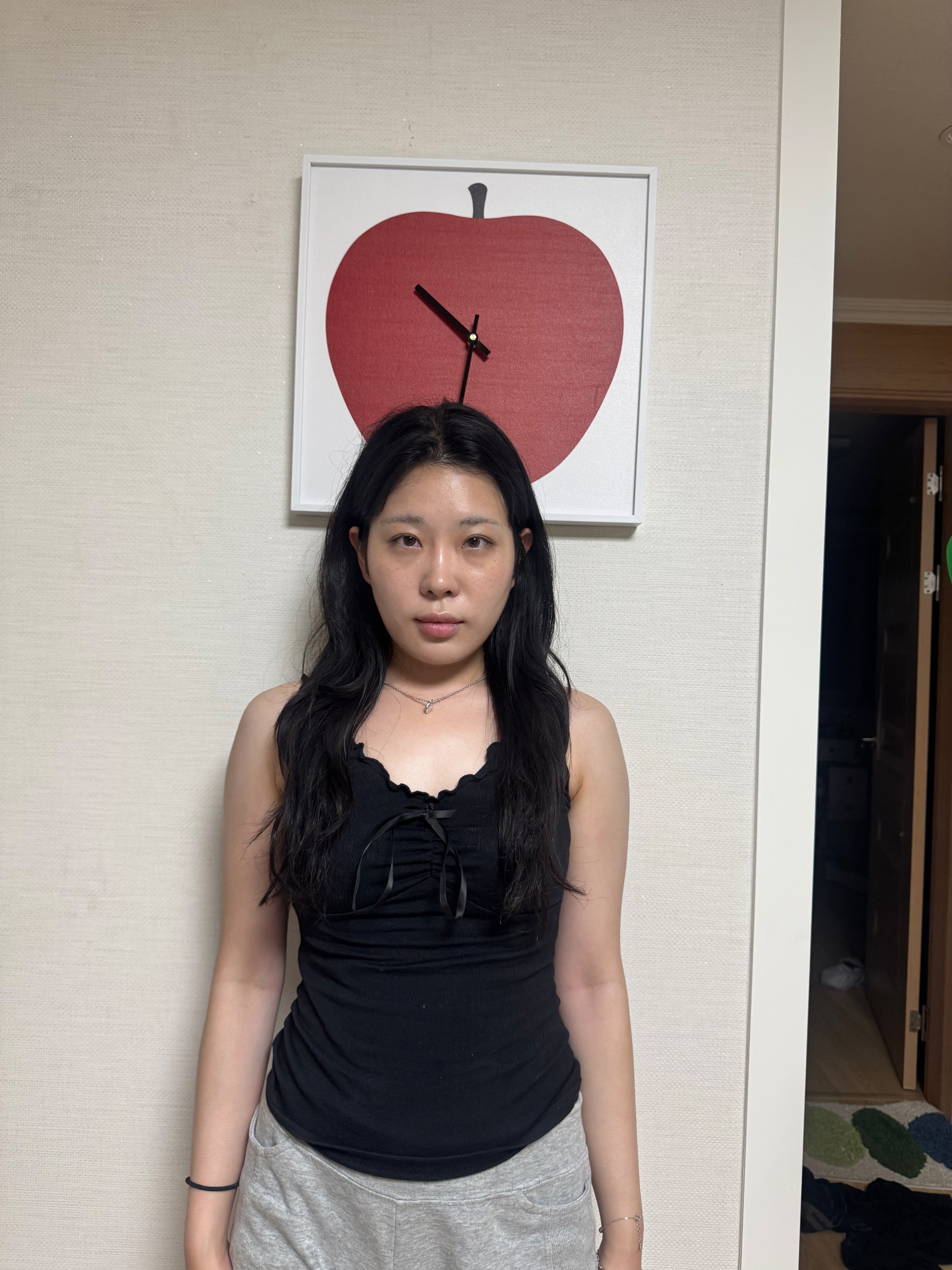 서지율 님의 리얼모델 신청입니다. 접수일 2025-09-25 04:03:36 