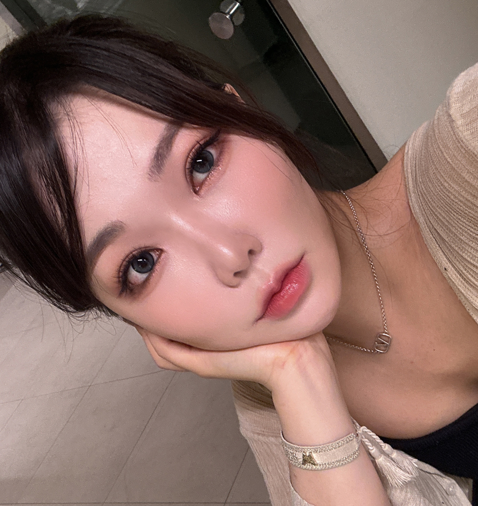 주변사람들이 다들 어디서 수술했녜요><